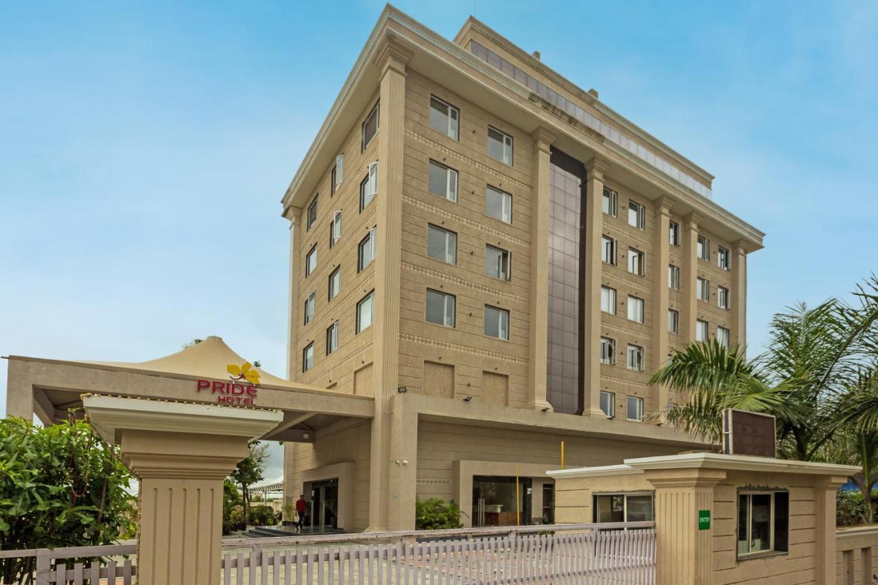 Pride Hotel Bhopal Eksteriør bilde