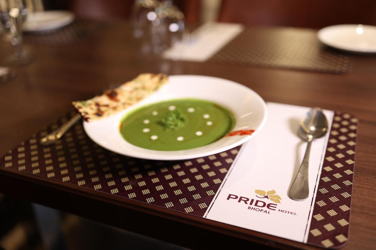 Pride Hotel Bhopal Eksteriør bilde
