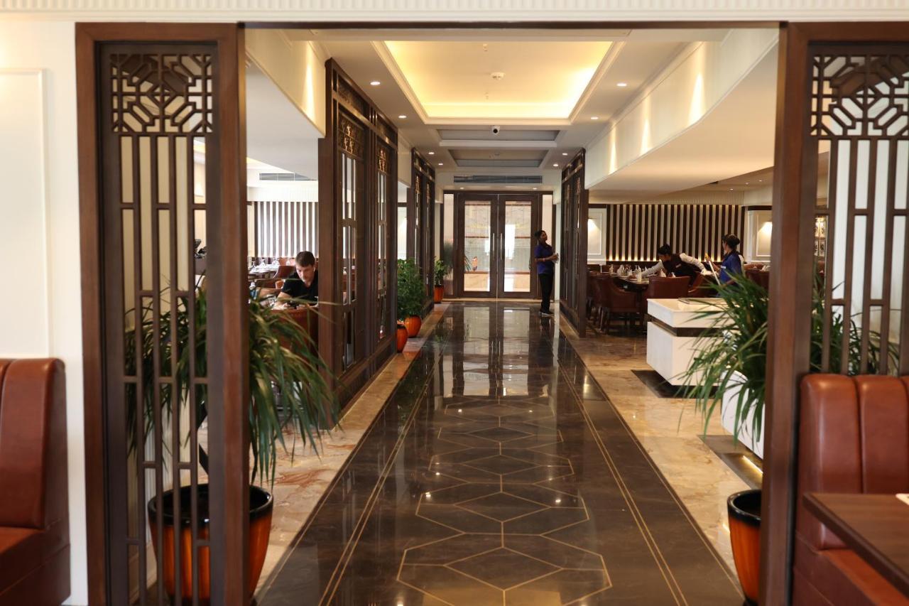 Pride Hotel Bhopal Eksteriør bilde