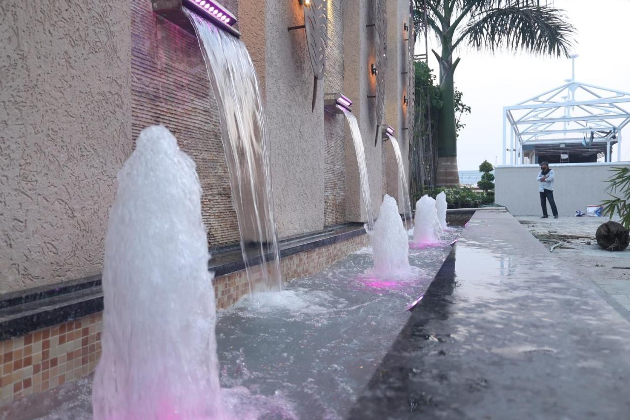 Pride Hotel Bhopal Eksteriør bilde